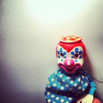 <b>Author:</b> Pixel.la<br>
<b>License:</b> <a href="https://creativecommons.org/publicdomain/zero/1.0/" target="_blank" rel="noopener">Public domain</a> Clown puppet Flickr Pixel la PublicDomain