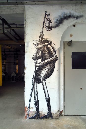 <b>Author:</b> Tim Dennell<br>
<b>License:</b> <a href="https://creativecommons.org/licenses/by-nc/2.0/" target="_blank" rel="noopener">CC BY-NC 2.0</a> Phlegm exhibition Mausoleum of the Giants Flickr Tim Dennell CC BY NC 2 0