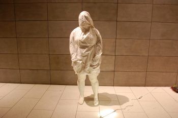 <b>Author:</b> art_inthecity<br>
<b>License:</b> <a href="https://creativecommons.org/licenses/by/2.0/" target="_blank" rel="noopener">CC BY 2.0</a> Translations Maria Eugenia Poblete Beas 2012 Flickr art inthecity CC BY 2 0